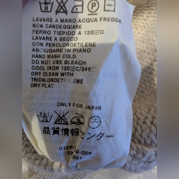 MaxMara V-neck sweater twin set in soft wool, viscose & cashmere Size XL - Picture 11 of 17